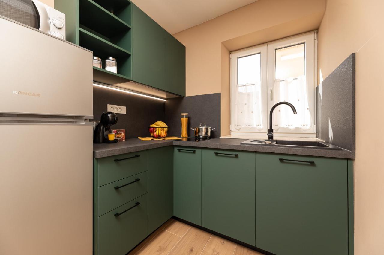 Apartments Neptun バスカ エクステリア 写真