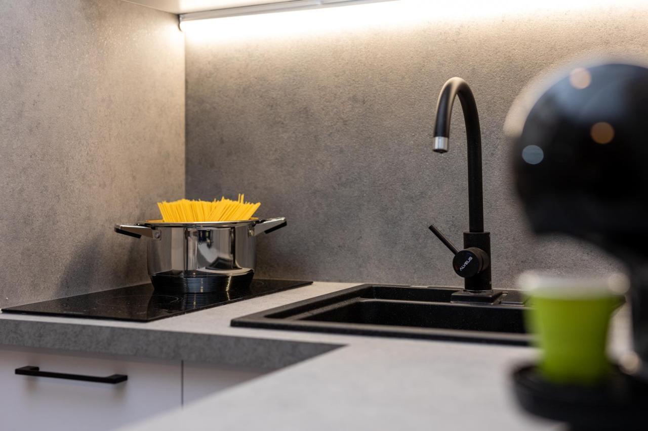 Apartments Neptun バスカ エクステリア 写真